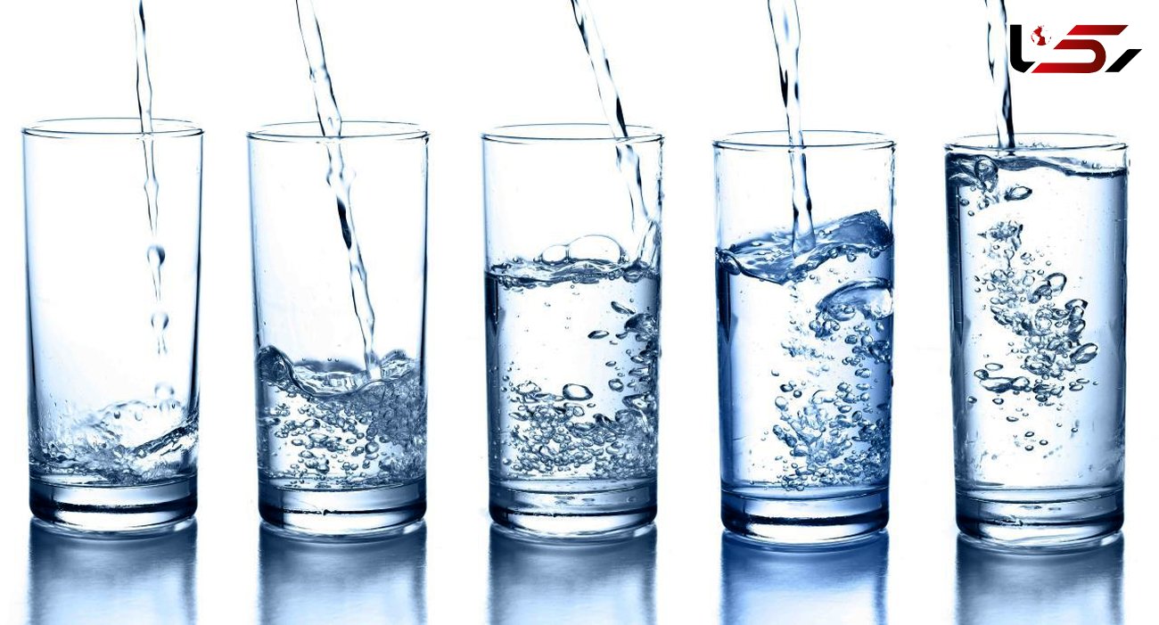 پیشگیری از ابتلا به عفونت های مجاری ادرار با نوشیدن آب
