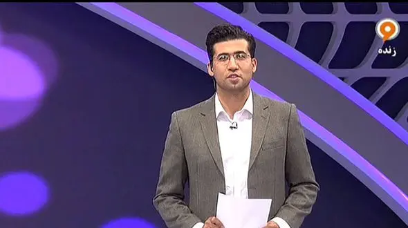 بغل کردن مجری ممنوع‌ التصویر توسط غریبه ها در خیابان ! / من بیشتر بغل نیاز داشتم !