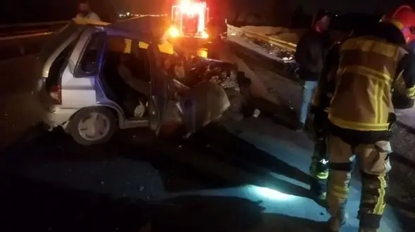 4 عکس از تصادف مرگبار نیسان و پراید در اتوبان قزوین / نیسان واژگون شد + جزییات