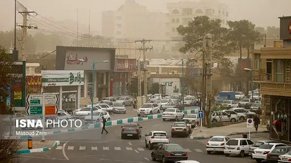 ادارات استان قم فردا سه شنبه تعطیل شد