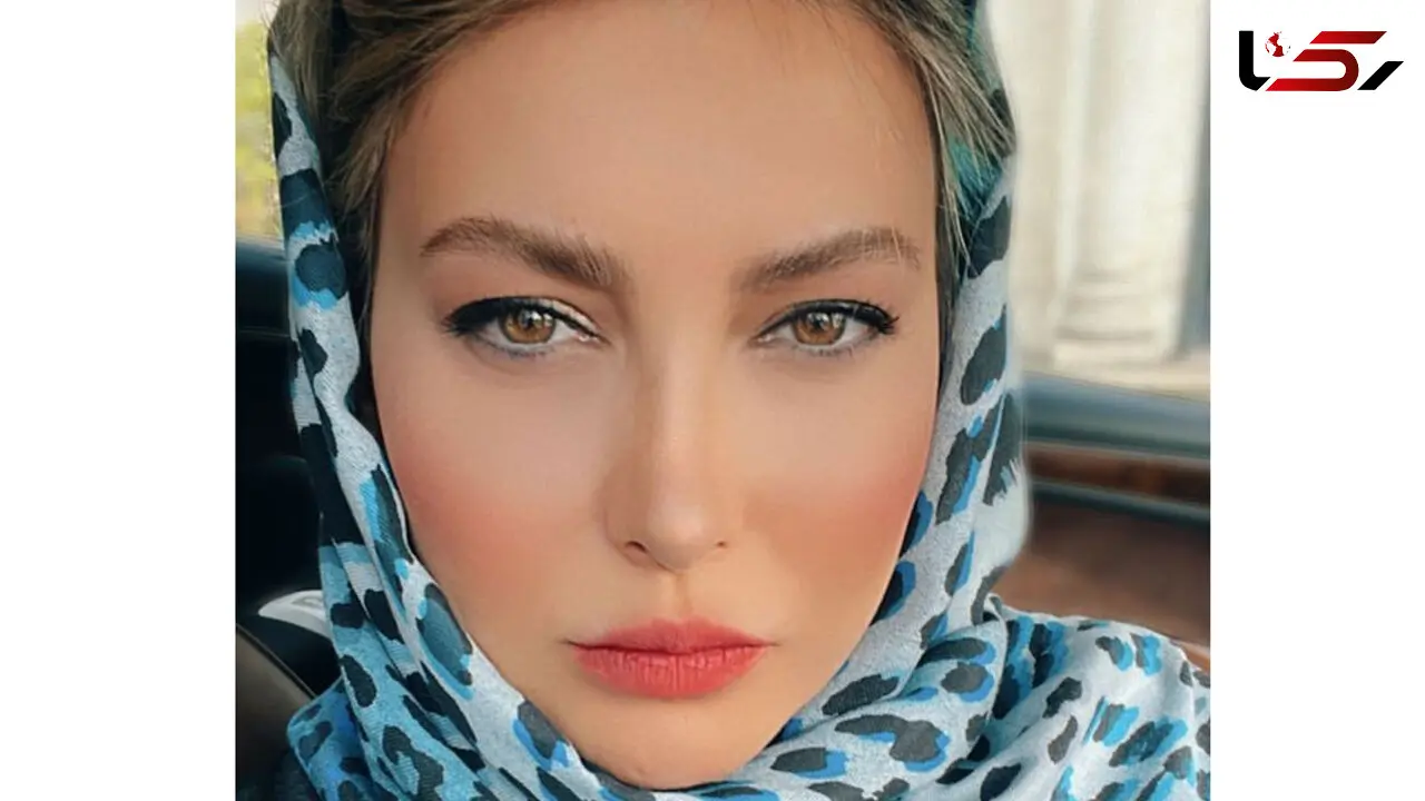  فریبا نادری از ایران رفت / لباس عجیب فریبا نادری در خارج از ایران همه را مات کرد 