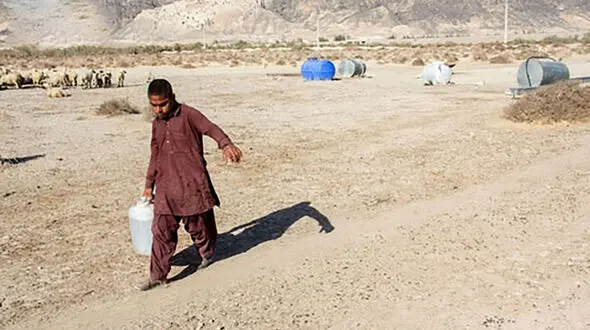 وعده های بی ثمر، روستاهای بی آب / 85 روستای شهرستان دشتیاری با بحران شدید کم‌آبی مواجه‌اند + فیلم