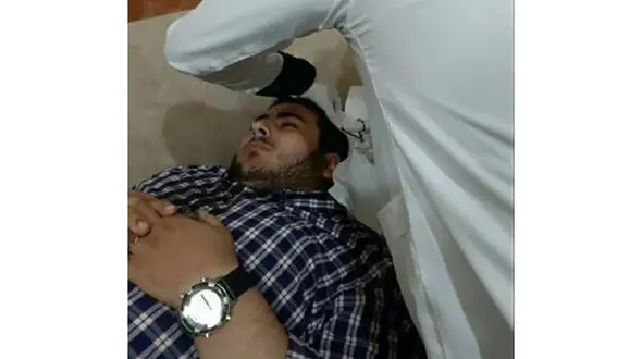 کتک خوردن روحانی نهی از منکر از  اوباش در تبریز  + عکس