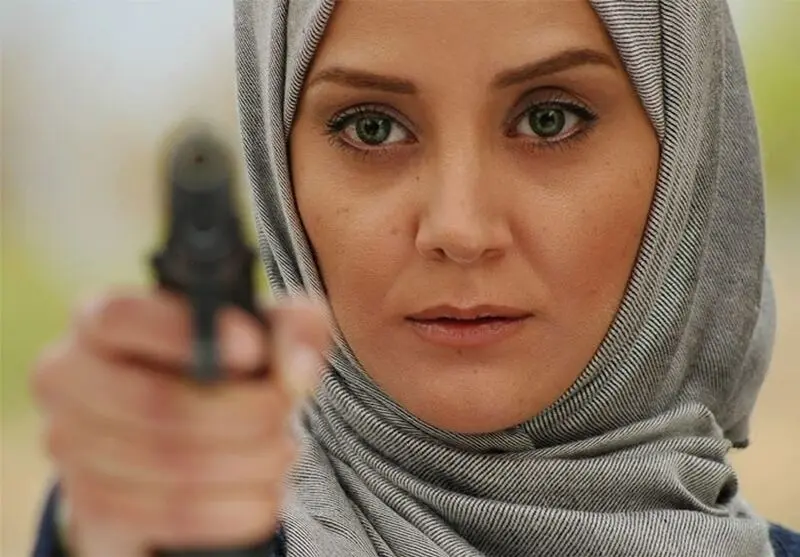کارنامه کاری مینا لاکانی