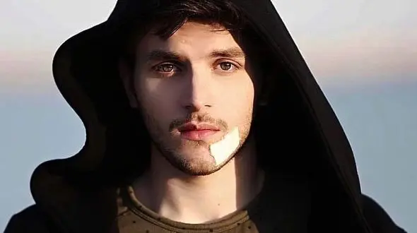 تغییر 180 درجه ایی دارا حیایی / کی فکرشو می کرد دارا حیایی خودشو این شکلی کنه!