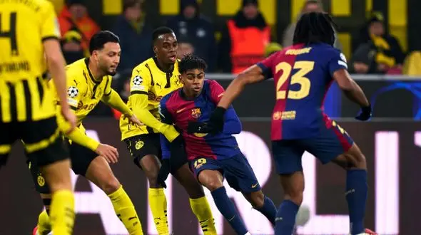 ساعت دقیق بازی بارسلونا و دورتموند / بارسا و دورتموند در پی بلیت نیمه‌نهایی اروپا