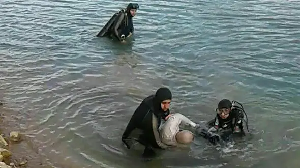 تصویری دلخراش از یک جسد در سد  دامغان + عکس 