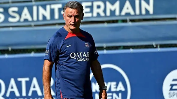 عجیب و باورنکردنی/ سرمربی پاری سن ژرمن و پسرش بازداشت شدند!