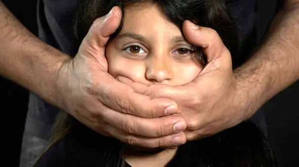 گزارش ۳۵۰۰ مورد کودک‌آزاری در خراسان‌رضوی