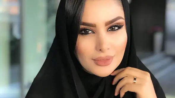 ادعای عجیب دنیا جهانبخت درباره محمدرضا گلزار ! / برای پول هر کاری می کند !