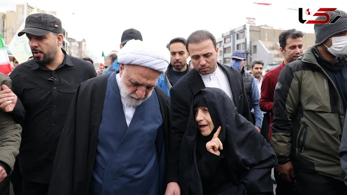 امروز مردم سراسر ایران اسلامی حمایت از نظام و اسلام و ایران را به رخ جهانیان کشیدند / ما مسئولان نباید لحظه‌ای از متن مردم جدا شویم