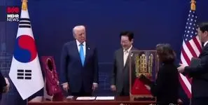 تاج جومونگ به ترامپ هدیه شد؟