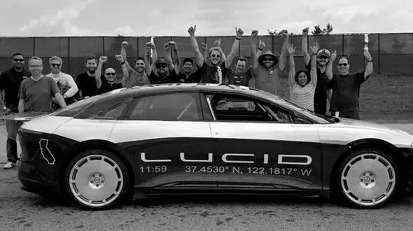 لوسید ایر ، یک رکورد سرعت فوق العاده ثبت کرد +عکس