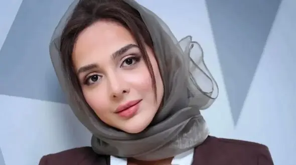 عکس ها / نگاهی به تیپ و استایل خانم بازیگران ایرانی در بزرگترین رویداد سینمایی / از المیرا دهقانی تا نرگس محمدی از  رز رضوی تا لیندا کیانی و  شادی مختاری از سیما خضرآبادی تا بهاره کیان افشار