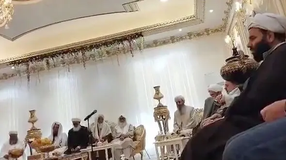 در دیدار مولوی عبدالحمید با نمایندگان رهبر معظم انقلاب چه گذشت/ با دست خالی نمی‌توان پاسگاهی را تصرف کرد