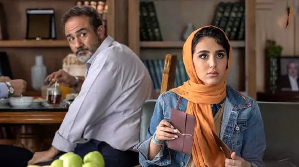 تیپ و استایل شبانه «نگار نیکدل» در خیابان های تهران