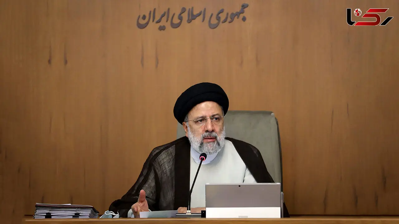 تسریع در احداث فازهای دوم و سوم نیروگاه اتمی بوشهر /متولیان سه قوه زمینه بهبود معیشت مردم فراهم کنند 