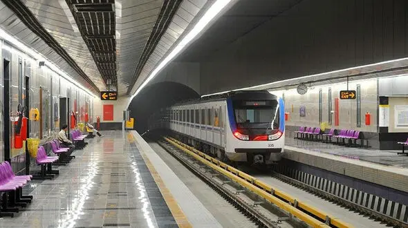 جزئیات بازداشت یک فعال رسانه ای در متروی تهران