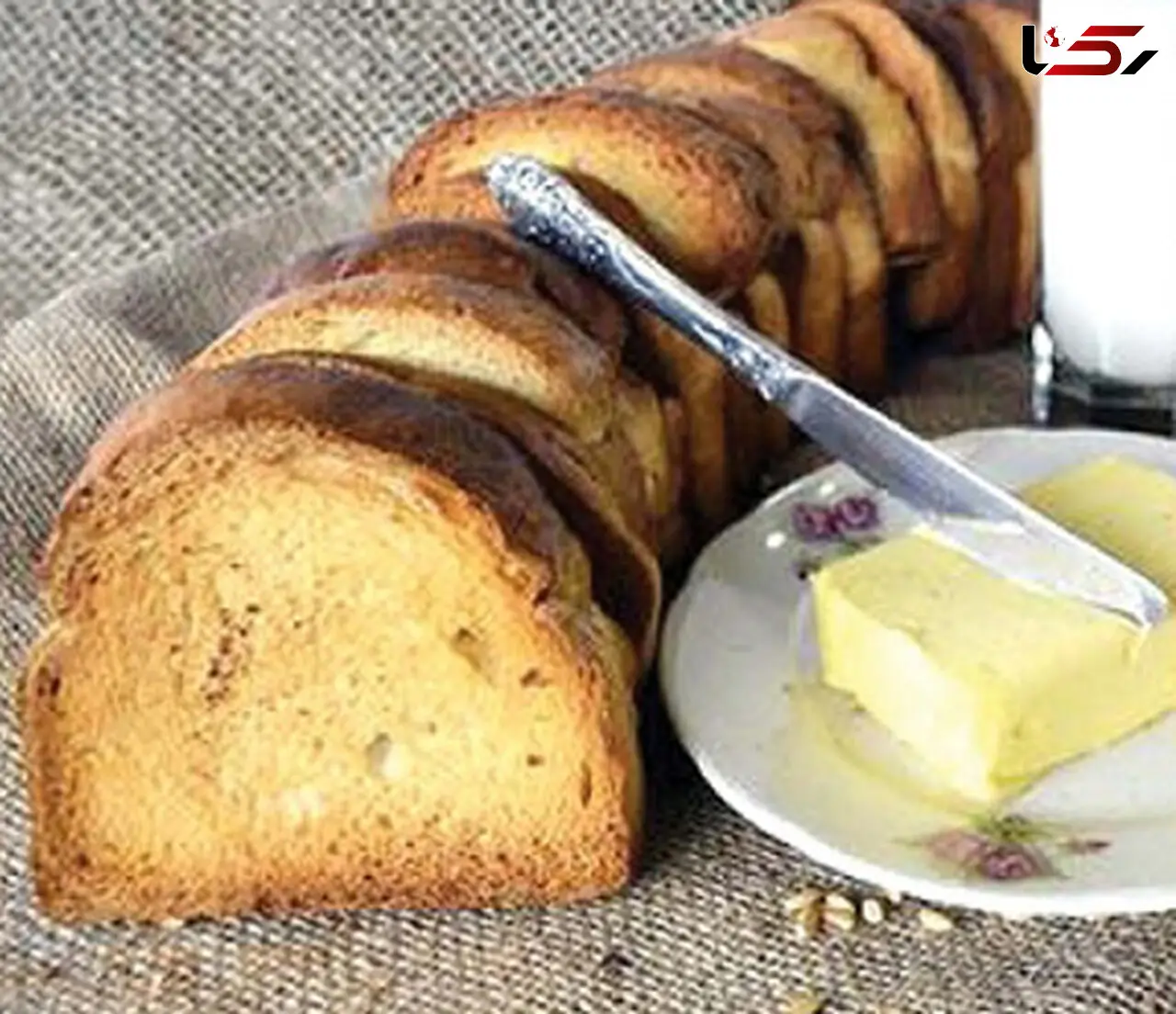 طرز تهیه نان سوخاری خانگی