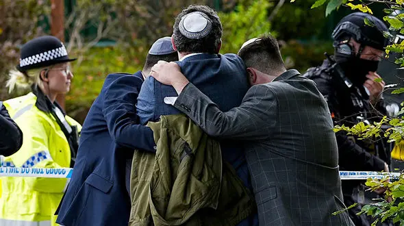 Manchester Synagogue Attack Sparks Outcry as Government Criticises Pro-Palestine Marches