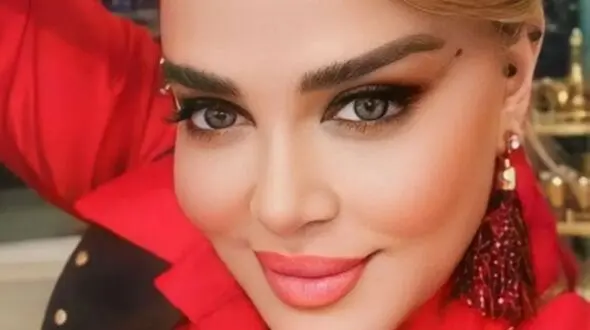 سیس لاکچری بهاره رهنما در کنار برج العرب دبی با استایل منشوری