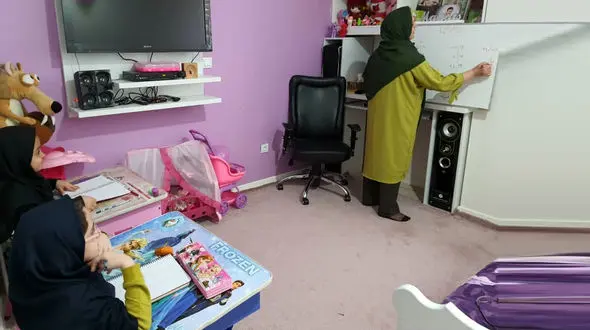 معلم های خصوصی برای دانش آموزان لاکچری / ترفند برخی والدین برای دور نگهداشتن کرونا از فرزندان