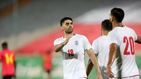 هزینه انتقال علی کریمی به استقلال لو رفت: بالای ۱۲۰ میلیارد!