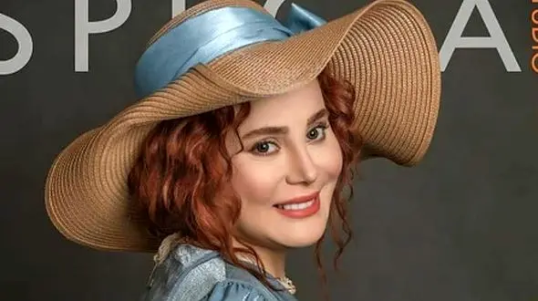 فیلم آواز ملیح  آرام جعفری با آهنگ باشکوه کوروش یغمایی/ شب تو موهای قشنگت لونه کرده !