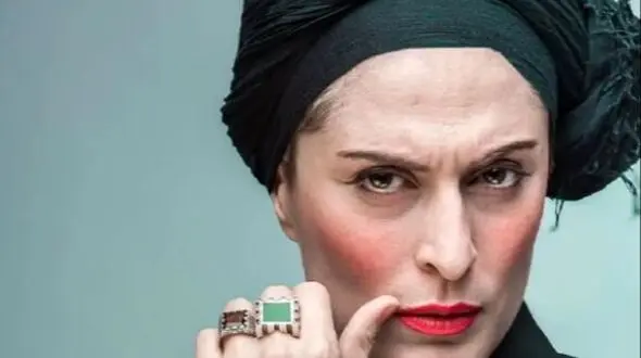 سفر در زمان؛ «بهناز جعفری» در 25 سالگی و در چهارمین فیلم اش؛ سال 78 / استایل انگلیسی و چهره ای که شاید از خانم بازیگر ندیده باشید