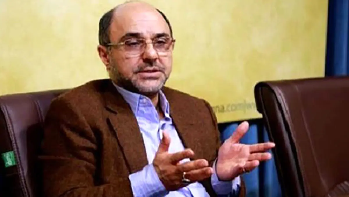 رهبر شهید با مذاکره و حتی رابطه با آمریکا مخالف نبود/ برخی مسئولان امنیتی به دستور رهبر پیشین از همه مناصب عزل شدند