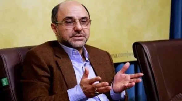 رهبر شهید با مذاکره و حتی رابطه با آمریکا مخالف نبود/ برخی مسئولان امنیتی به دستور رهبر پیشین از همه مناصب عزل شدند+ فیلم
