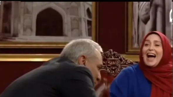 تیکه سنگین ژاله صامتی به مهران مدیری در برنامه دورهمی/  مدیری واقعا هنگ کرد اصلا