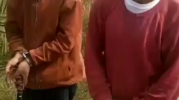 دستگیری سارقان پایه های برق مناطق روستایی در آبادان  + فیلم