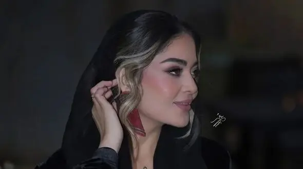 عکس ها / چهره حیرت انگیز دختر محمود نقاش سریال پایتخت / عارفه معماریان، بازیگر سریال مانکن با پوشش جدید سوژه شد