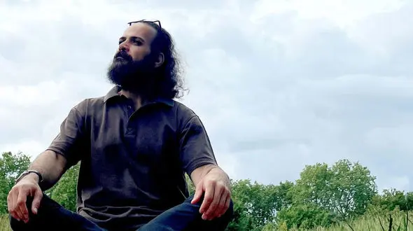 «بدونید» با موسیقی بهنام خدارحمی به مادران جهان تقدیم  شد + فیلم