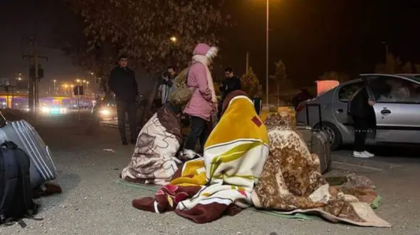 زلزله خوی عامل انسانی دارد؟ / رئیس مرکز لرزه نگاری دانشگاه تهران پاسخ داد