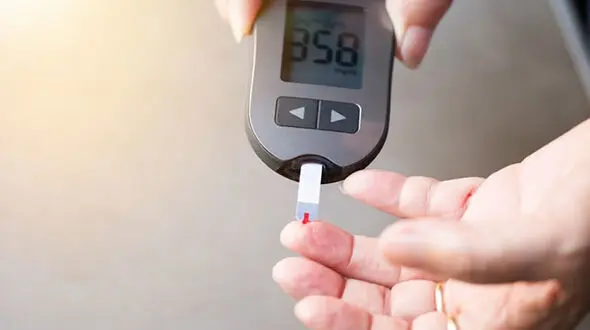10 کار ساده برای کنترل قند خون و اضافه وزن + فیلم