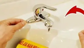 چطور با سلفون، شیرآلات را مثل روز اول برق بیندازیم؟ / فیلم