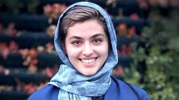 اعتراف کثیف ریحانه پارسا !  + فیلم 