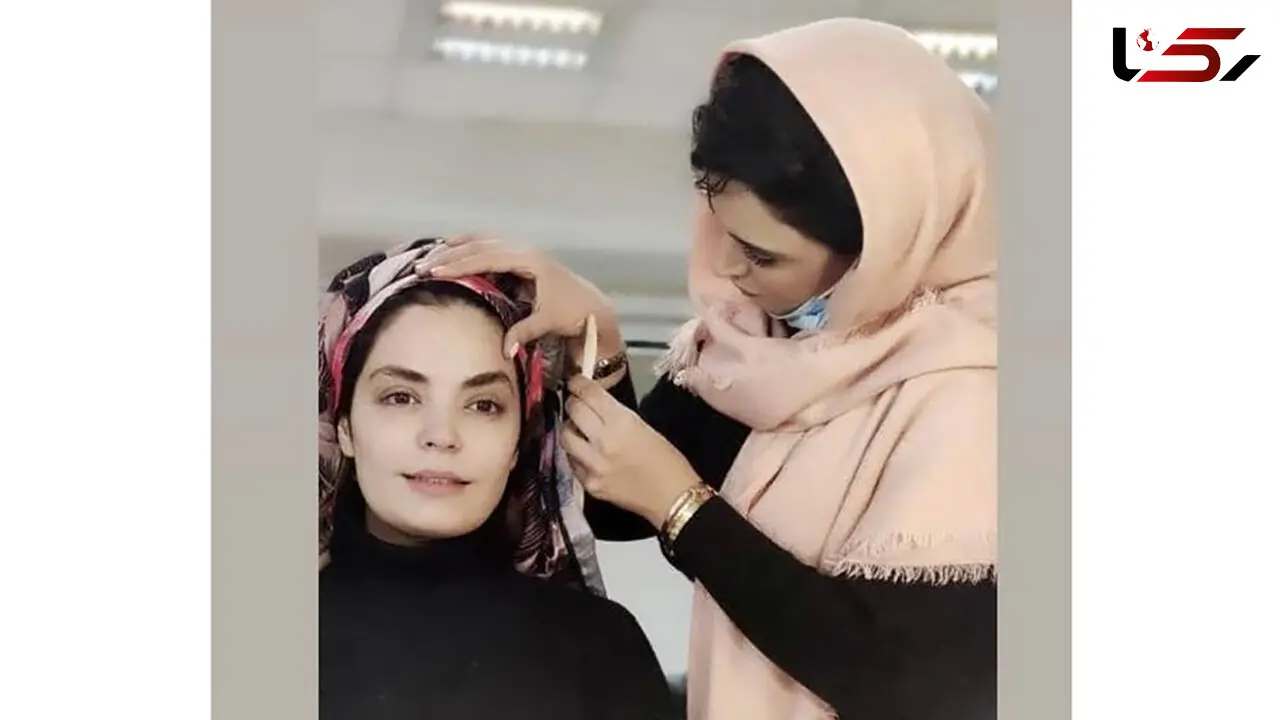 خانم بازیگر در حال گریم کار جدیدش + عکس 