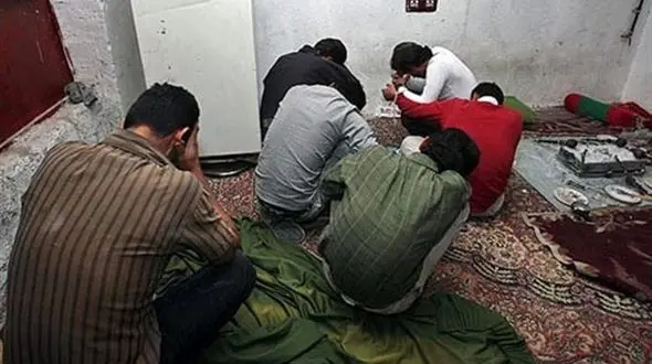 فرار دختر 18 ساله از لانه سیاه!  / به هوش که آمدم دیدم بی عفت شده ام !