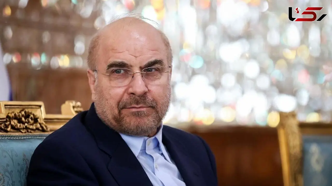 عکس سفر در تاریخ / « اخم های قالیباف در لباس سپاه در کنار هاشمی رفسنجانی» /  دهه 70