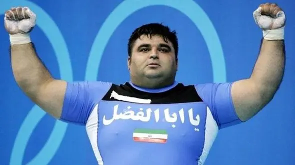 حسین رضازاده راهی بیمارستان شد + علت