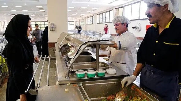 تهدید جان دانشجویان با سلف‌ سرویس های غیربهداشتی