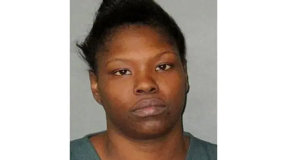 آتش کشیدن مادر دو کودک در خیابان+عکس