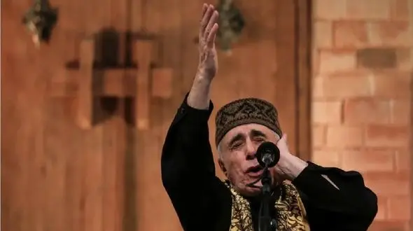 آواز ترکی/ترکیب صدای استاد عالیم قاسم اف با آواز ایرانی شاهکار جهانی خلق کرده