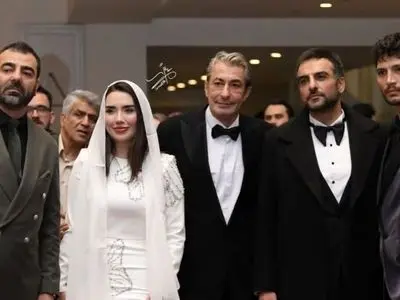 آلبوم روز/ از حضور زهرا سامی و ارکان پتک کایا در کنار حامد کمیلی و استایل شیک رابعه اسکویی تا دسته گل عاشقانه ساعد سهیلی، همسر گلوریا هاردی