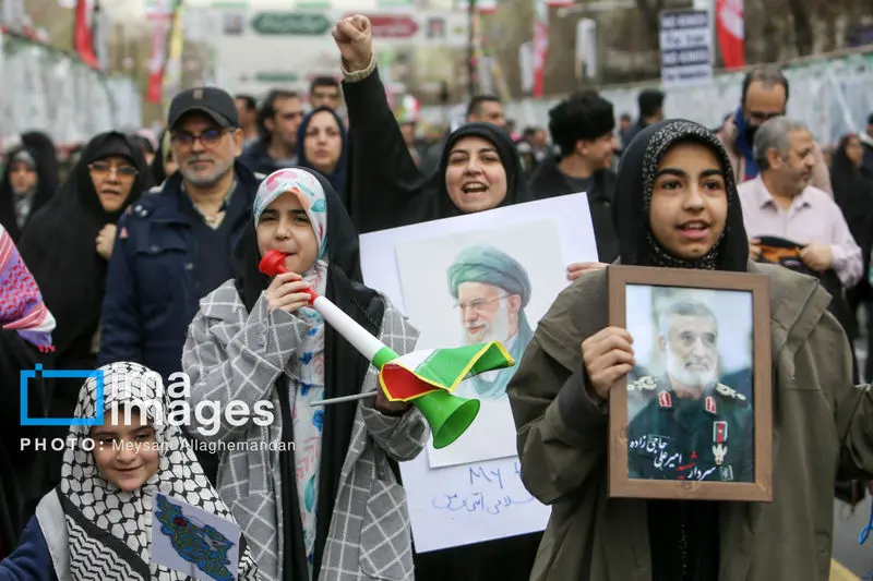 حضور مردم ایران در راهپیماتیی 22 بهمن 1404