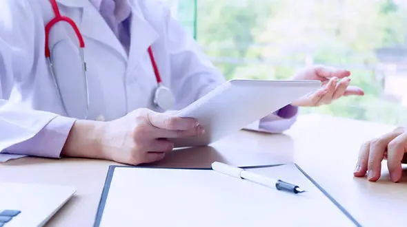 چرا محمدرضا پهلوی با فوزیه ازدواج کرد؟.