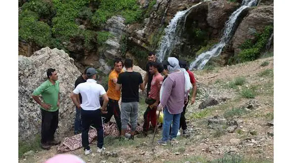 ماجرا جویی وحشتناک چهار دوست در سواد کوه / عکس های فاجعه بار قابل انتشار نیستند